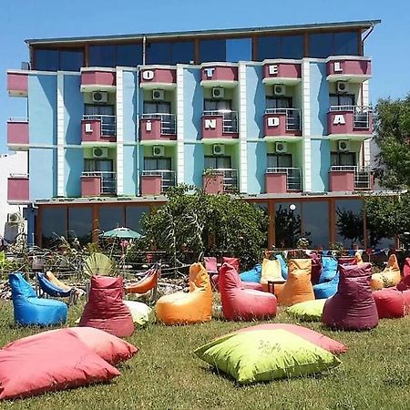 Linda Butik Otel Guemuelduer Izmir Bagian luar foto